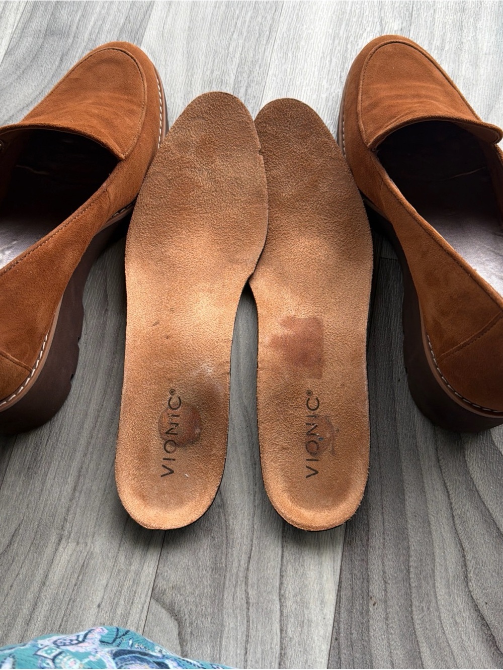 Vionic Womens Size 10 Toffee Suede Ava Wedge Loafers Comfort Slip On Shoes - Picture 7 of 10